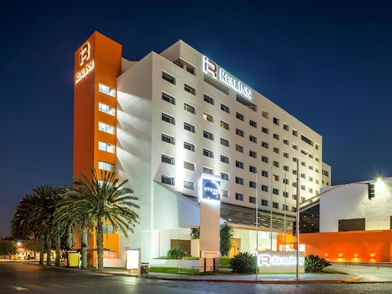 Gallery - Real Inn Tijuana