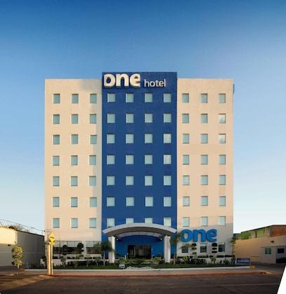 Gallery - One Aguascalientes Sur