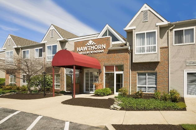 Gallery - Philadelphia Suites Extended Stay Hotel