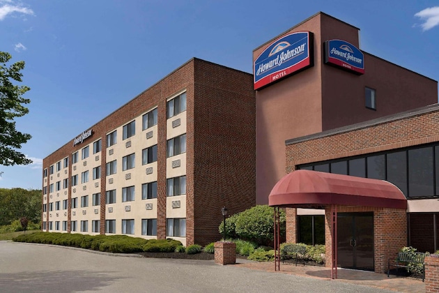 Gallery - Howard Johnson By Wyndham South Portland