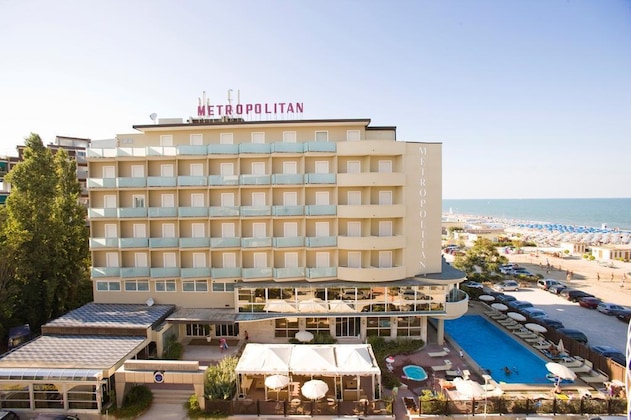 Gallery - Hotel Metropolitan Beach