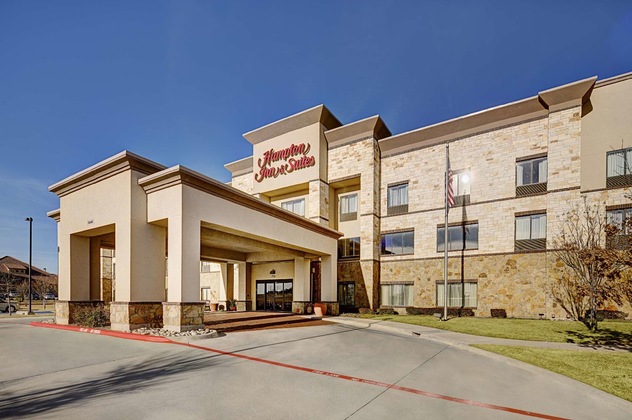 Gallery - Hampton Inn & Suites Mansfield