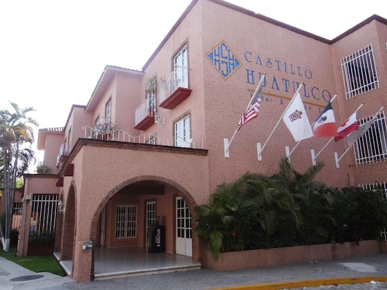 Gallery - Hotel Castillo Huatulco & Beach Club