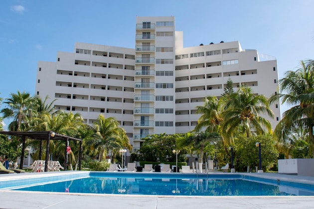 Gallery - Calypso Hotel Cancun