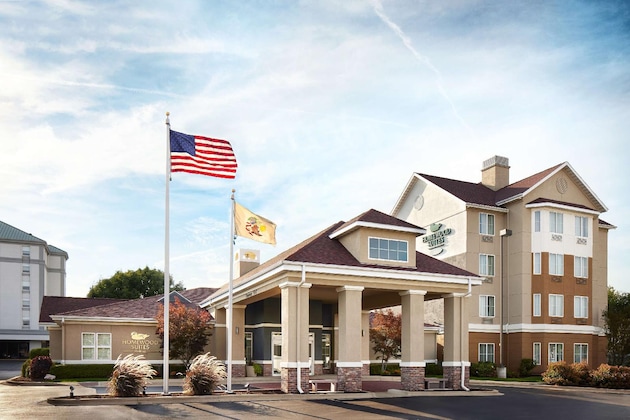 Gallery - Homewood Suites By Hilton Champaign-Urbana