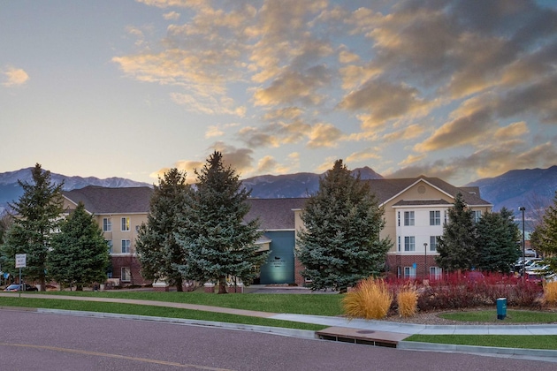 Gallery - Homewood Suites By Hilton Colorado Springs-North