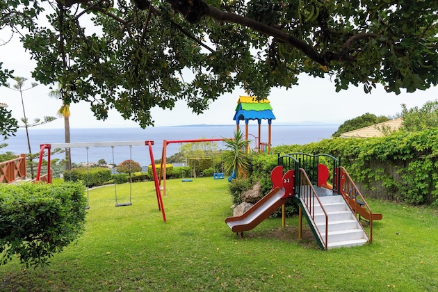 Gallery - Sea View Village - Studios & Apartments