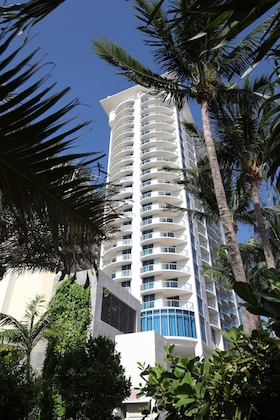 Gallery - Solé Miami, A Noble House Resort