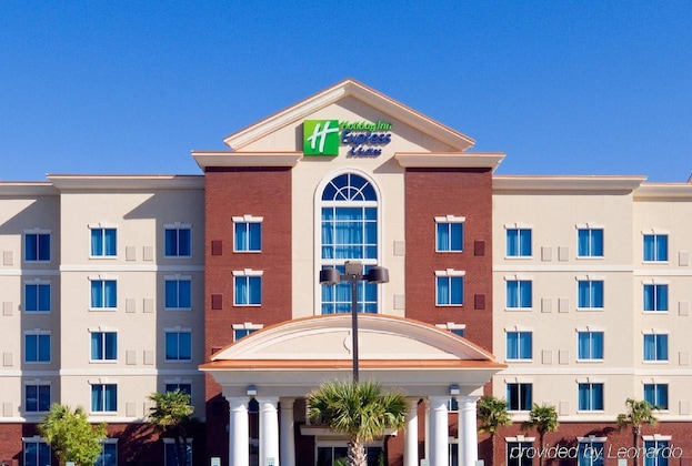 Gallery - Holiday Inn Express & Suites Columbia-Fort Jackson By Ihg
