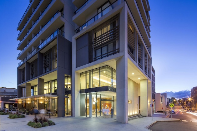 Gallery - Novotel Newcastle Beach
