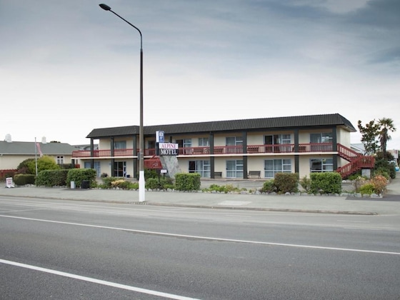 Gallery - Alpine Motel