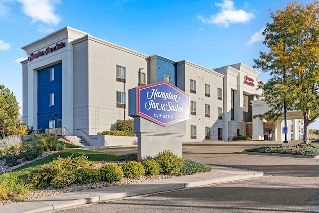 Gallery - Hampton Inn & Suites Greeley