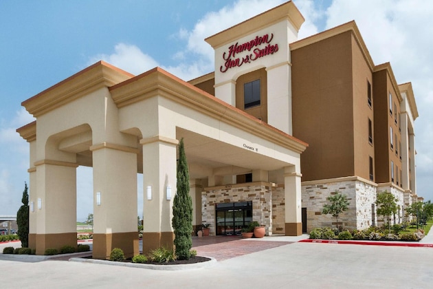 Gallery - Hampton Inn & Suites Houston Pasadena