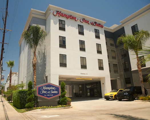 Gallery - Hampton Inn & Suites Los Angeles Sherman Oaks