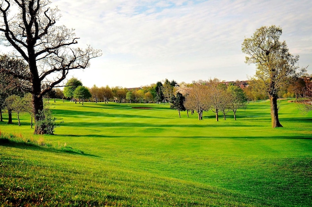 Gallery - The Windmill Village Hotel, Golf Club & Spa, Bw Signature Collection