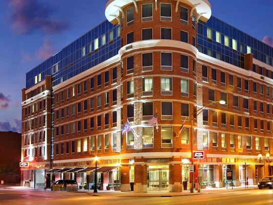 Gallery - Hampton Inn & Suites Columbus Downtown