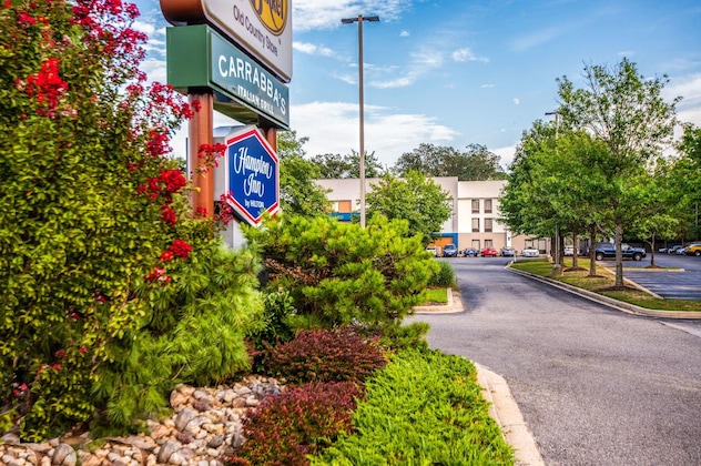 Gallery - Hampton Inn Waldorf
