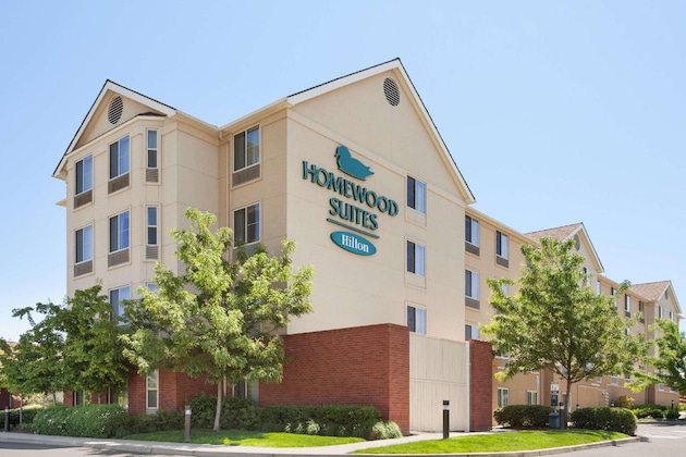 Gallery - Homewood Suites By Hilton Medford