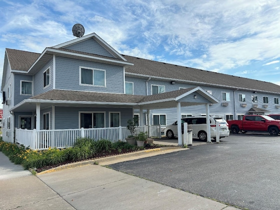 Gallery - Days Inn By Wyndham Ames