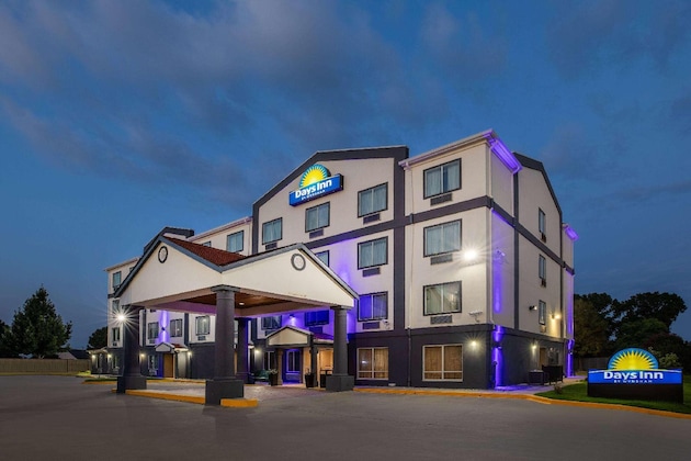 Gallery - Days Inn By Wyndham Baton Rouge I-10