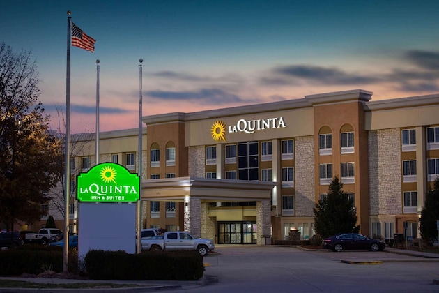 Gallery - La Quinta Inn & Suites By Wyndham Effingham