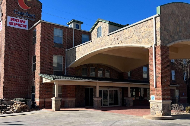 Gallery - Comfort Inn & Suites