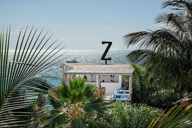 Gallery - Z Hotel & Z2 Hotel