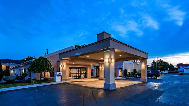 Gallery - Best Western Plus Galleria Inn & Suites