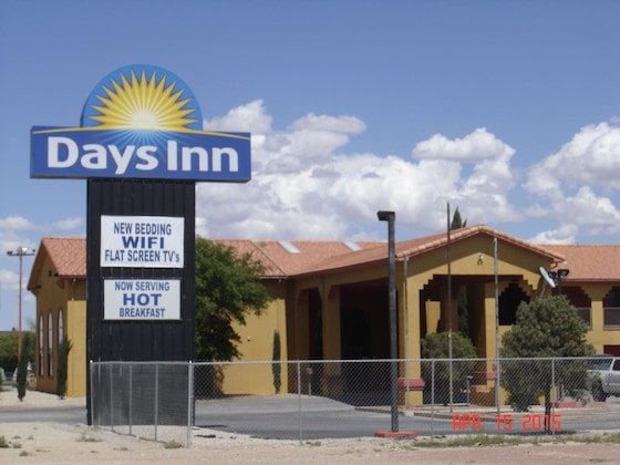 Gallery - Days Inn By Wyndham Carlsbad