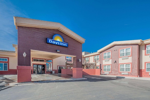 Gallery - Days Inn By Wyndham Manitou Springs