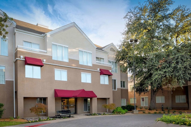 Gallery - Sonesta Es Suites Dallas Market Center