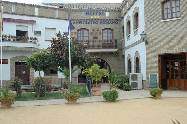 Gallery - Hotel Anfiteatro Romano