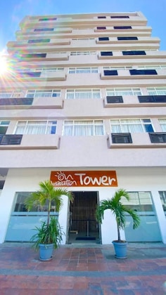 Gallery - Hotel Tower By On Vacation