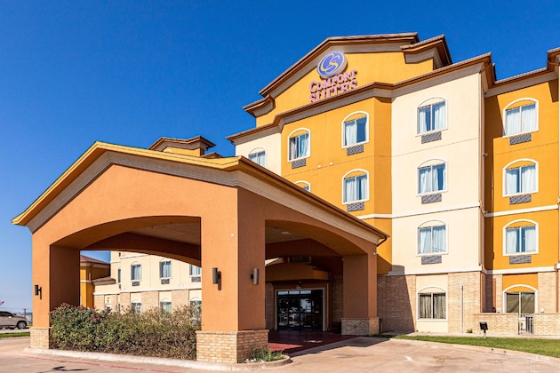 Gallery - Comfort Suites