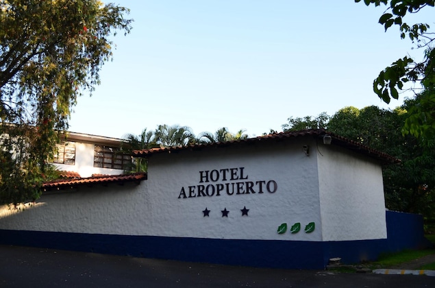 Gallery - Hotel Aeropuerto