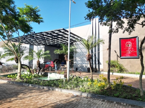 Gallery - Girassol Plaza