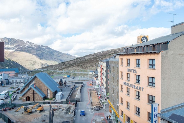 Gallery - Apartamentos Vaquers Mikka 3000