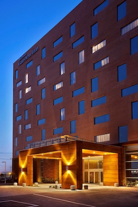 Gallery - Hilton Garden Inn Santiago Airport
