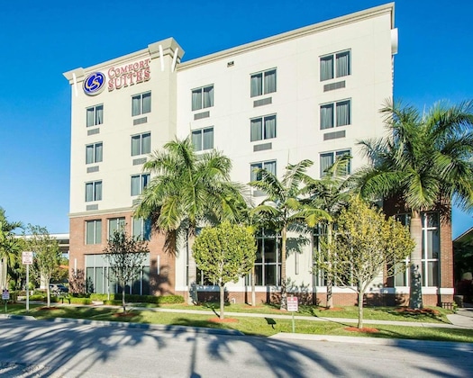 Gallery - Comfort Suites Miami Airport North