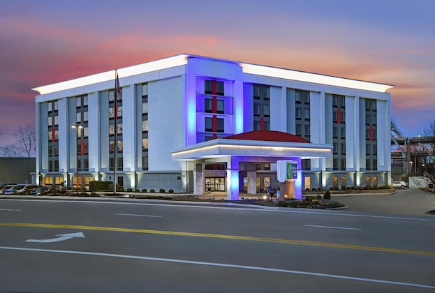 Gallery - Holiday Inn Express & Suites Cincinnati Riverfront By Ihg
