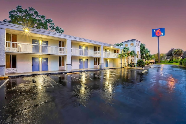 Gallery - Motel 6 Gainesville, Fl
