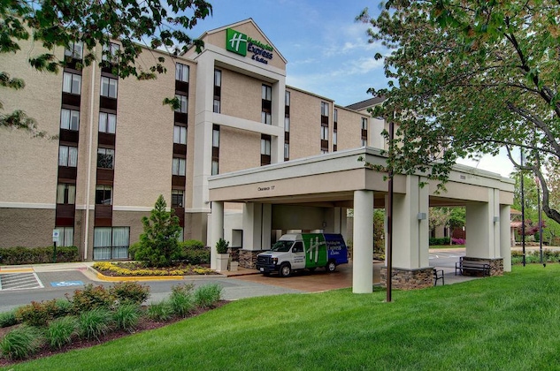 Gallery - Spark By Hilton Germantown Washington Dc North