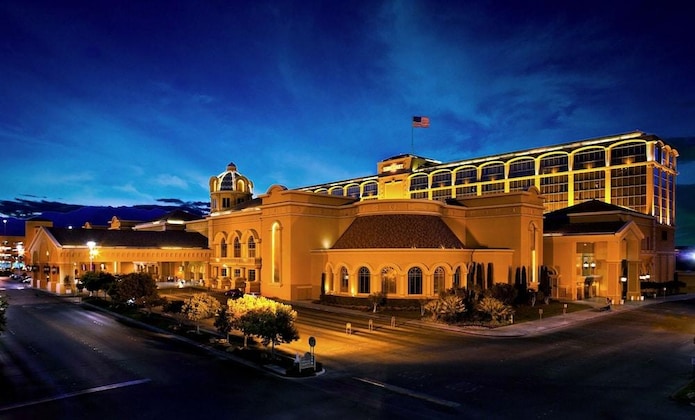 Gallery - Suncoast Hotel And Casino
