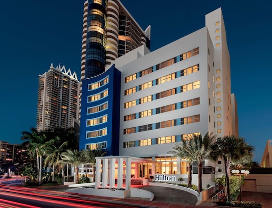 Gallery - Hilton Cabana Miami Beach Resort