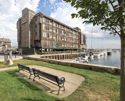 Gallery - Club Wyndham Inn On Long Wharf
