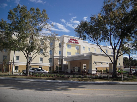 Gallery - Hampton Inn & Suites Ocala