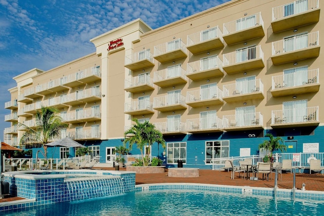 Gallery - Hampton Inn & Suites Ocean City   Bayfront-Convention Center