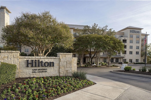 Gallery - Hilton San Antonio Hill Country Hotel & Spa