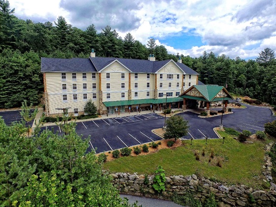 Gallery - Hampton Inn & Suites Cashiers-Sapphire Valley