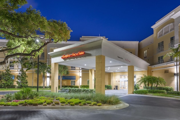 Gallery - Hampton Inn & Suites Vero Beach Downtown